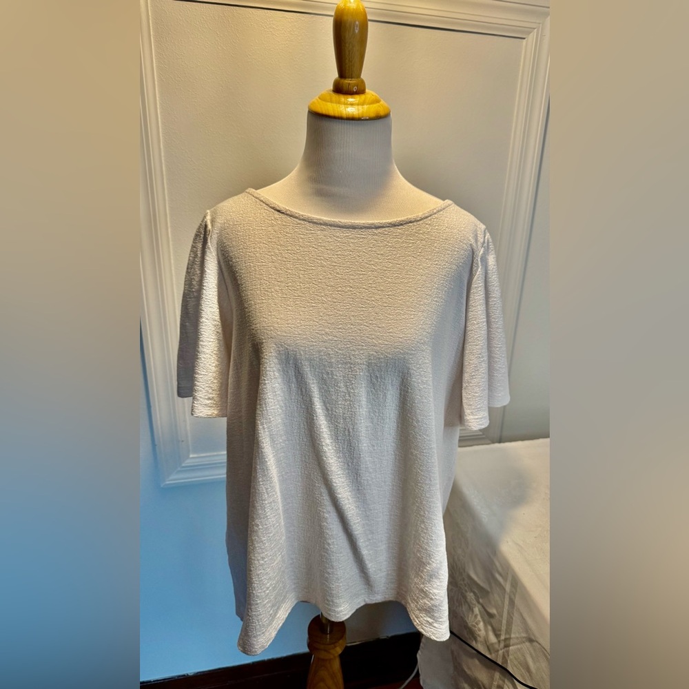 Elegant White Women's Top